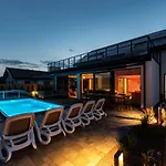 Mielnovo - Dom Z Basenem, Sauna I Jacuzzi Mielno (Koszalin)